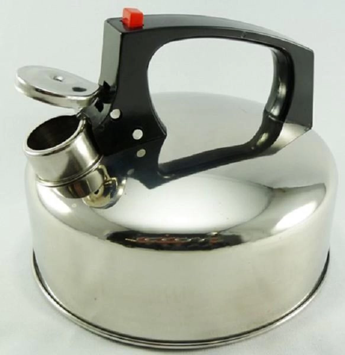 Fluitketel RVS 2 Ltr Met Rode Knop. Alle Warmte Bronnen. 3 Fluitketel RVS 2 Ltr Met Rode Knop. Alle Warmte Bronnen. - Afbeelding 3