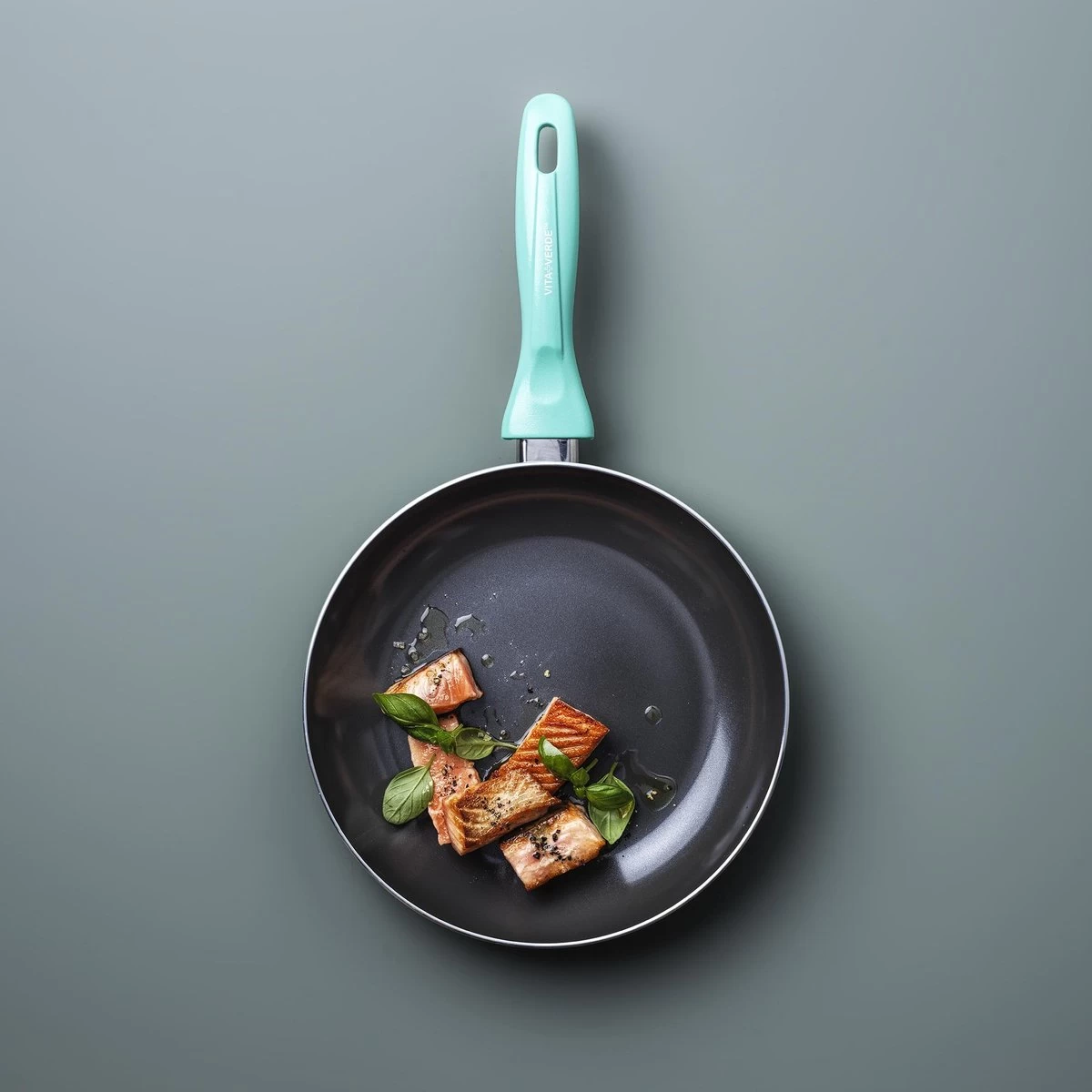 VitaVerde Expert Koekenpannenset Ø 20cm + Ø 24cm + Ø 28cm - Turquoise - Inductie - PFAS-vrij 2 VitaVerde Expert Koekenpannenset Ø 20cm + Ø 24cm + Ø 28cm - Turquoise - Inductie - PFAS-vrij - Afbeelding 2