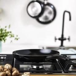 VitaVerde Expert Koekenpannenset Ø 24cm + Ø 28cm - Zwart - Inductie - PFAS-vrij -Aanbiedingen Tefal Winkel 1200x1200 417