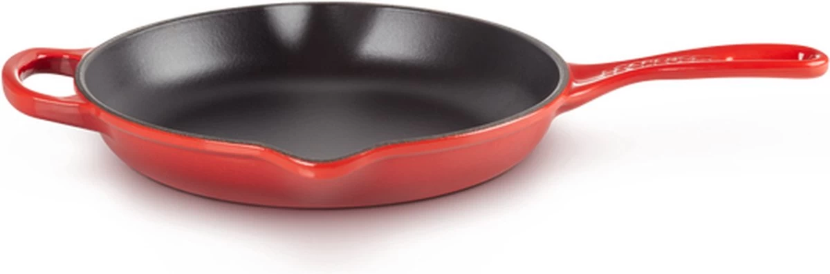 Le Creuset - Gietijzeren Ronde Skillet In Kersenrood 23cm 6 Le Creuset - Gietijzeren Ronde Skillet In Kersenrood 23cm - Afbeelding 6