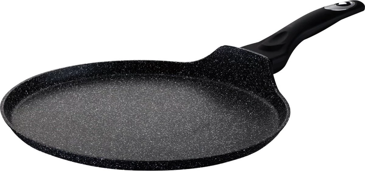 MONOO Crêpepan / Pannenkoekenpan 28 Cm - Zwart 1 MONOO Crêpepan / Pannenkoekenpan 28 Cm - Zwart