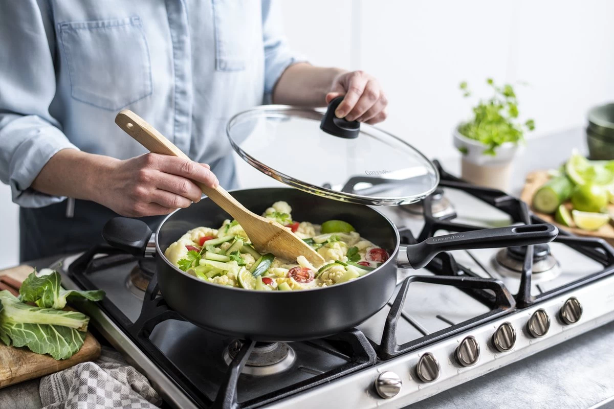 GreenPan Memphis Hapjespan 28cm - Zwart - Inductie - PFAS-vrij 14 GreenPan Memphis Hapjespan 28cm - Zwart - Inductie - PFAS-vrij - Afbeelding 14