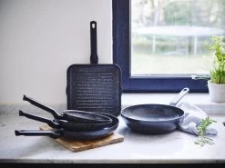 BK Universe Wok Ø 28cm - Inductie - Anti-aanbak - PFAS-vrij 13 BK Universe Wok Ø 28cm - Inductie - Anti-aanbak - PFAS-vrij -Aanbiedingen Tefal Winkel 1200x899 2